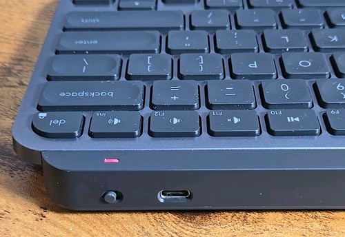 Logitech MX Keys Mini Wireless Keyboard, Backlit, Rechargeable – Graphite Global - Picture 9 of 10