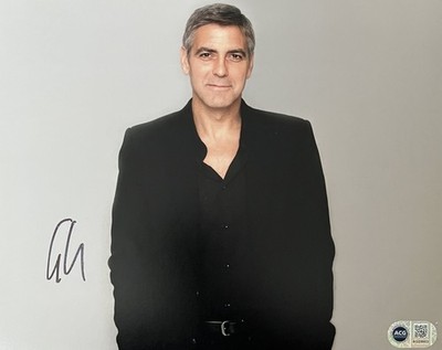 George Clooney signiertes 10x8 Foto ACG COA AG25603
