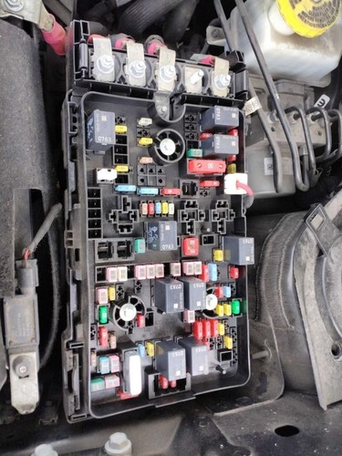 Chassis ECM Supply Power Distribution Center Fits 19-23 CHEROKEE 2902941 - Picture 2 of 12