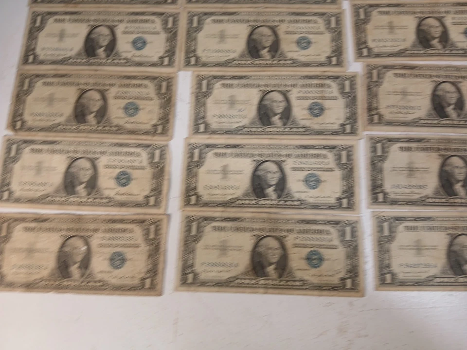 Estate Lot Of 41 Paper Currency Bills, $ 1 & $5 Silver Certificates, $2 Red Seal - Image 4 of 4