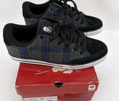 Vintage C1rca/ CircaLopez 50 Black/Royal Plaid Size 12