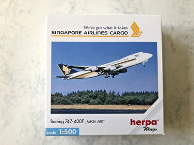 Herpa Wings 1:500 Boeing 747-400F ''Mega Ark'' Singapore Airlines Cargo Nr. 500869