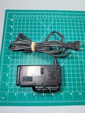 Sony AC Power Adapter AC-V25C Battery Charger For Sony CCD-TR82 Handycam