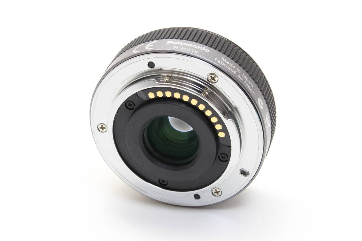 MINT Panasonic LUMIX G 14mm F2.5 ASPH. Micro Four Thirds. Free