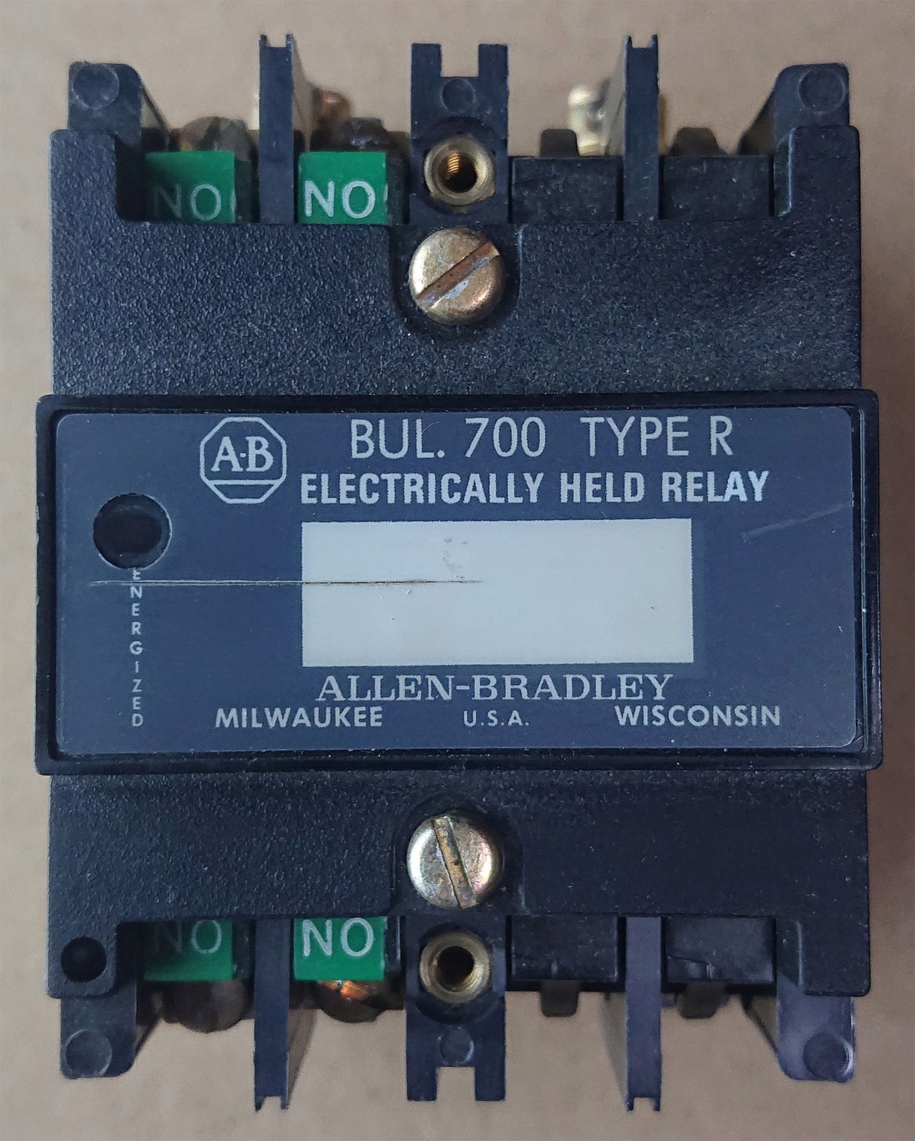 Allen-Bradley Contactors 700-R000A1 2NO 110V 50Hz 115-120V 60Hz