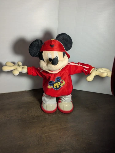 Disney Fisher Price M3 Master Moves Mickey Mouse Hip Hop Break Dancing Works!