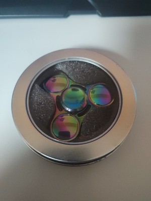 Fidget Spinner Metall - Rainbow Oil Slick - Schwer - Anti Stress - and Metallbox