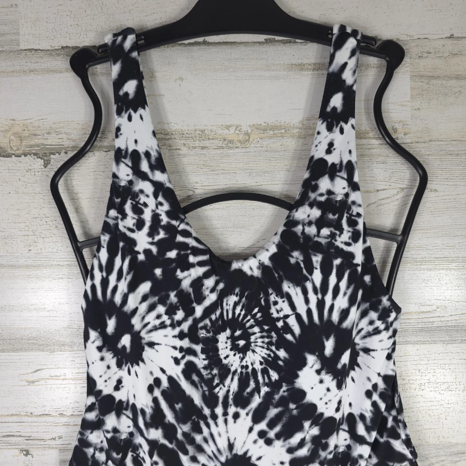 NUEVO SIN ETIQUETAS TRAJE DE BAÑO DOLCE VITA MUJER TIE-DYE STELLA PIERNA ALTA UNA PIEZA TALLA MEDIANA Foto 4 de 4