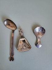 Antyczny pakiet łyżek -800 srebrnych - 90 posrebrzanych - statek -wiatrak -palmy