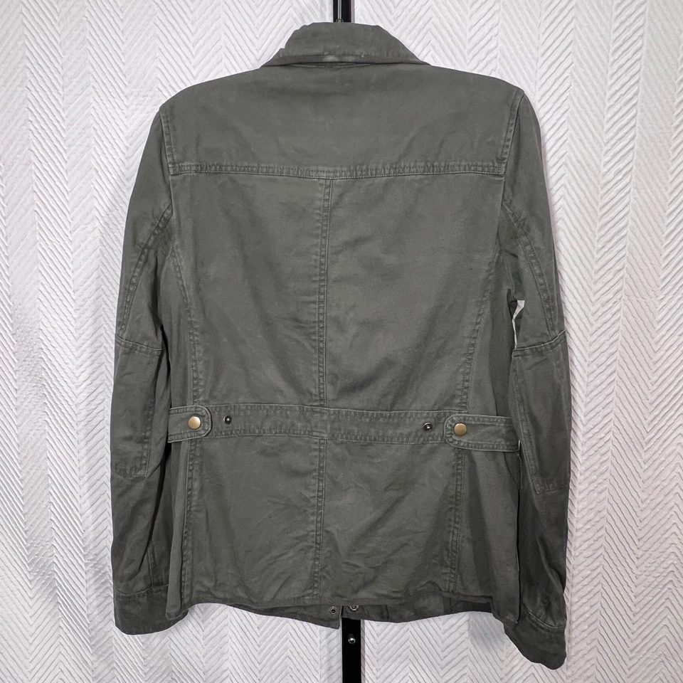 Chaqueta utilitaria para mujer KUT from the Kloth verde estilo militar talla S cremallera completa Foto 2 de 4