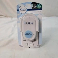 Febreze Plug-In Scented Oil Warmer - New in Package