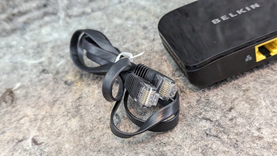 🔥Funciona🔥 Paquete Adaptador HDTV Inalámbrico Universal Belkin (F7D4555v1) Foto 3 de 4