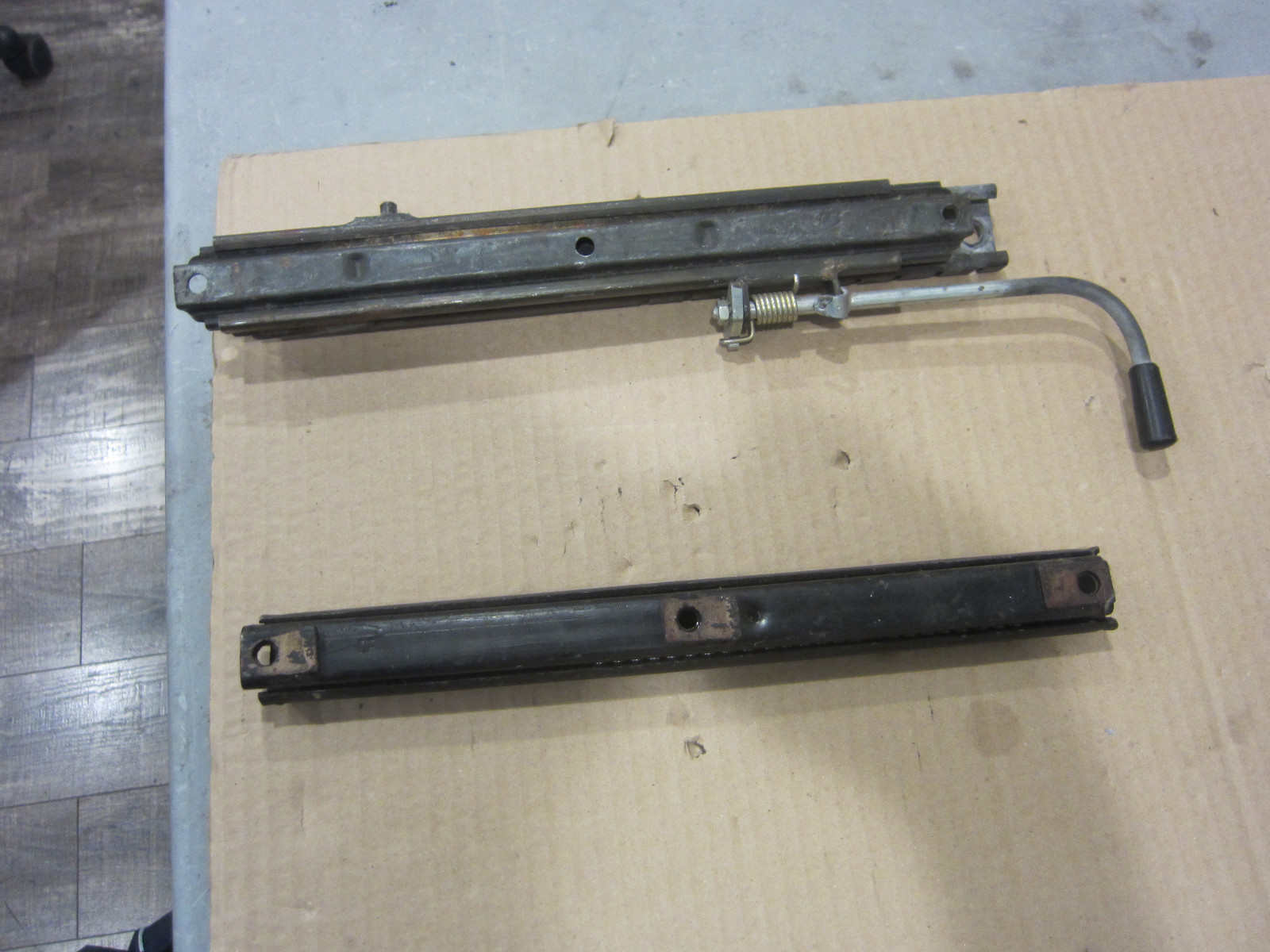 Ferrari Mondial 8, 3.0 QV - LH Seat Adjustment Rails - P/N 60668500 - 60668600