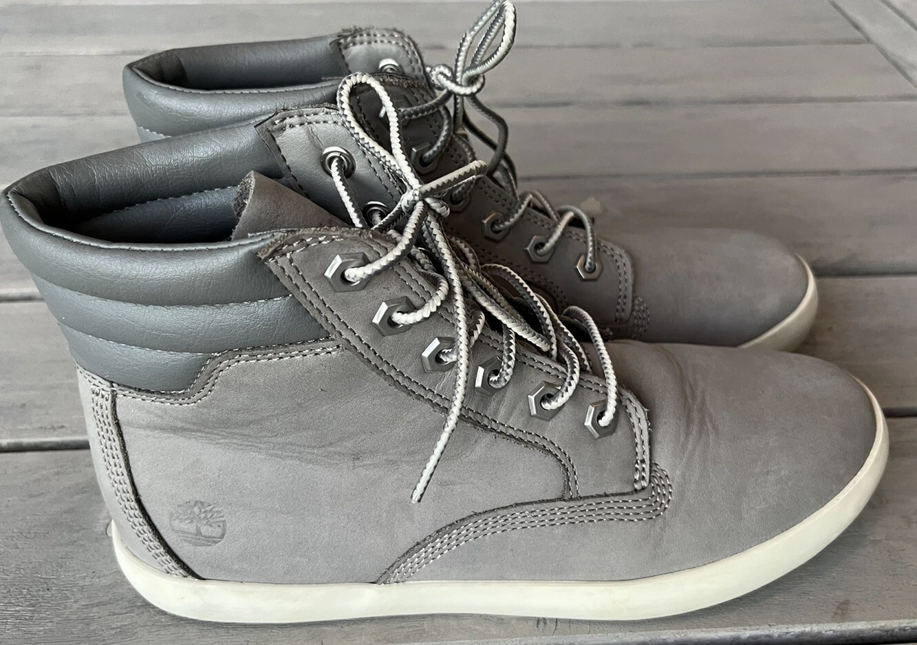Timberland Dause Women’s 8 Gray Nubuck High Sneaker Boot Ortholite A1H26