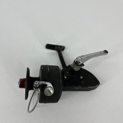 Dam Quick 330 Vintage Spinning Fishing Reel Black Made in West Germany - Picture 4 of 6