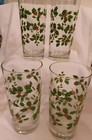 Set Of 4 Holly Berry Vintage Glasses 16 Ounces Christmas!  Pretty! Heavy Bottom — photo 1