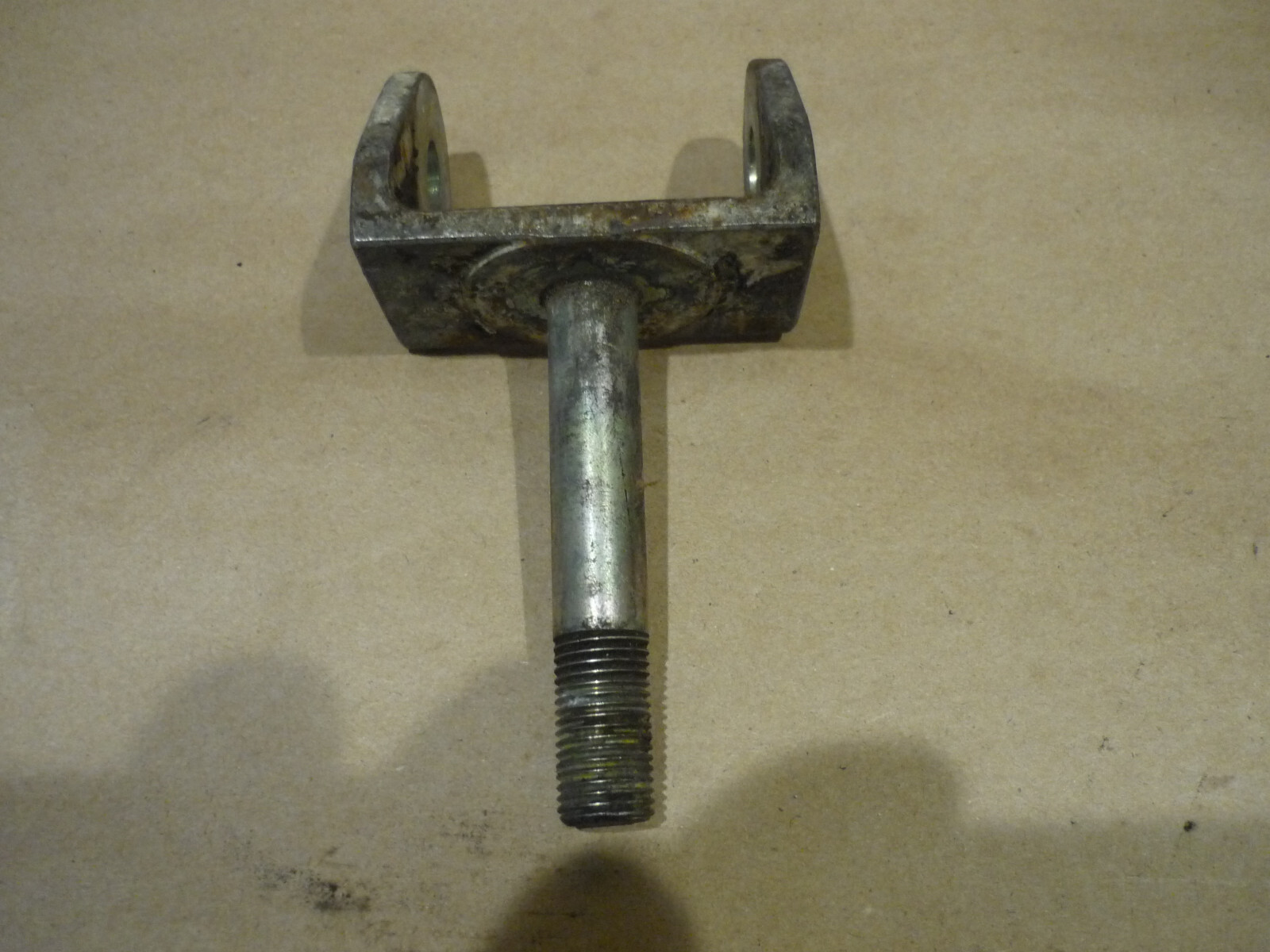Ferrari 348,355,365,400,400i, Mondial t - Rear Suspension Lower Fork P/N 100784