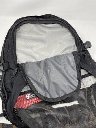 Swiss Gear Airflow Laptop Backpack Black Blackberry Embroidered On Pocket - Afbeelding 4 van 9