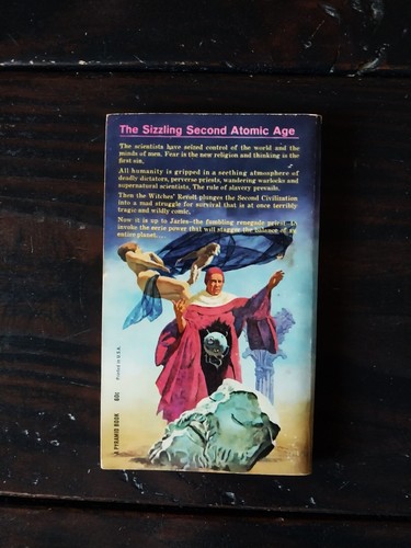 Fritz Leiber - Gather, Darkness! - Picture 2 of 3