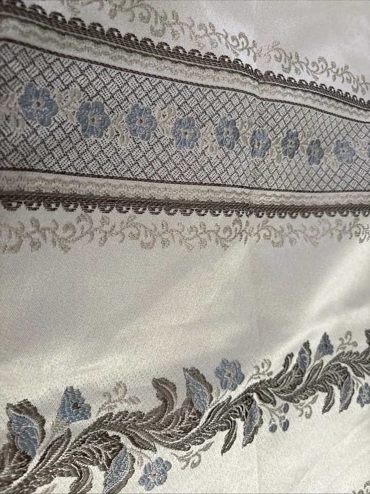 J. Queen  EURO SHAM Linen 26 x 26 Floral Vine Blue Brown Beige Polyester Luxury - Image 2 of 4