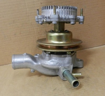 1968-74 Toyota Celica Corona MKII Hilux 1.9L 2.0L new water pump W/ back housing