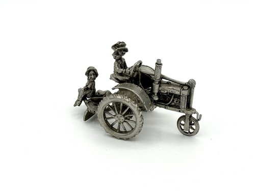 Vintage 1990 Boyd “Leveling Drapers Garden” Pewter Figure FARM Couple On Tractor - Picture 2 of 8
