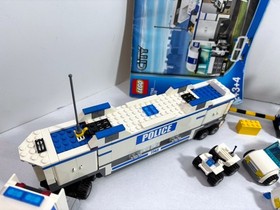 Lego City: Police:  Police Command Center 7743 (2008) + mobile truck 60315