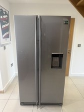 Samsung American Fridge Freezer Silver With Water Dispenser RSA1RTMG