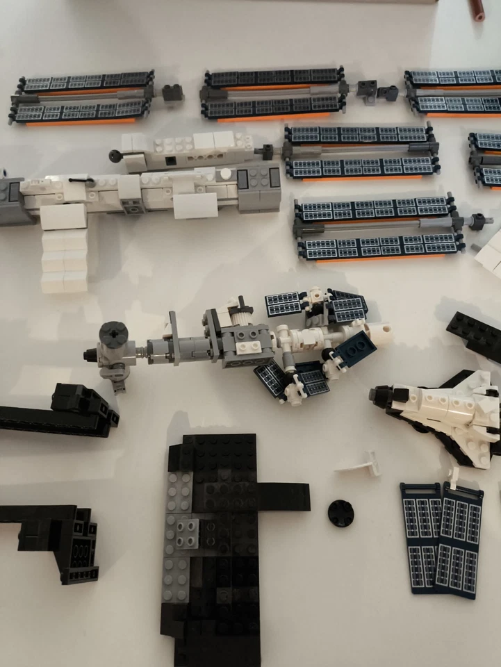 LEGO ISS 21321 - La Station Spatiale Internationale - Démonté - Photo 3/4