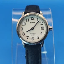 Vintage 1997 Timex 25mm Women's Quartz Watch Leather Band (Indiglo Not Working)