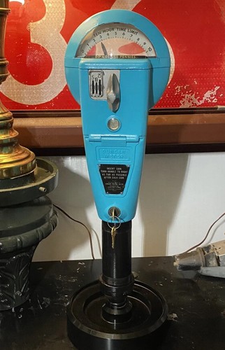 Vintage Duncan 60 Parking Meter And Key And Locking Coin Cup, Working
