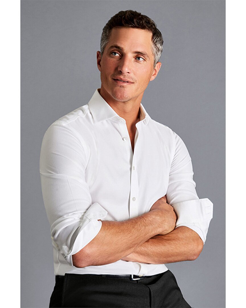 Мужская рубашка приталенного кроя из негладкого материала Кембриджского переплетения Charles Tyrwhitt Non-Iron