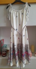 Vintage Ivory Floral Dress Size 10-16
