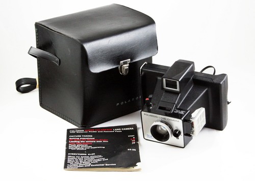 Polaroid Super Colorpack Land Camera w/Built-In Flashcube Socket + Case