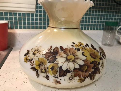 Vtg Milk glass Brown Glass Quoizel Lamp Shade 8.25” Tall 6.75” Fit Floral Ruffle