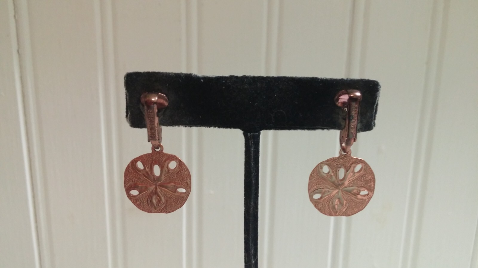 Vintage Solid Copper Sand Dollar Drop Dangle Clip… - image 3