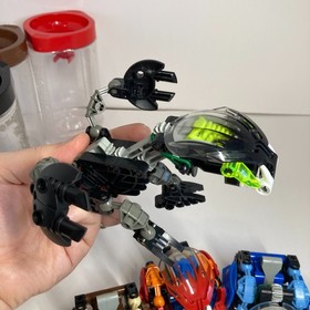 2002 Lego Bionicle BOHROK 8560 - 8565 Complete Set of 6 with Krana + Canister