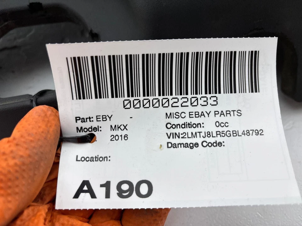 Cubierta del motor Lincoln MKX 2016-2018 3,7 L OEM GP5E-6A949-AA Foto 3 de 4