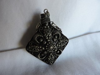 Jordanian Mascara Vial Diamond Shape