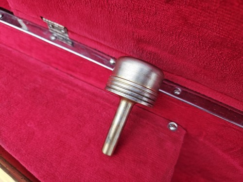 Selmer ToneX Trombone Mouthpiece Great Condition C 230 VERY RARE ITEM HERE - Picture 4 of 4