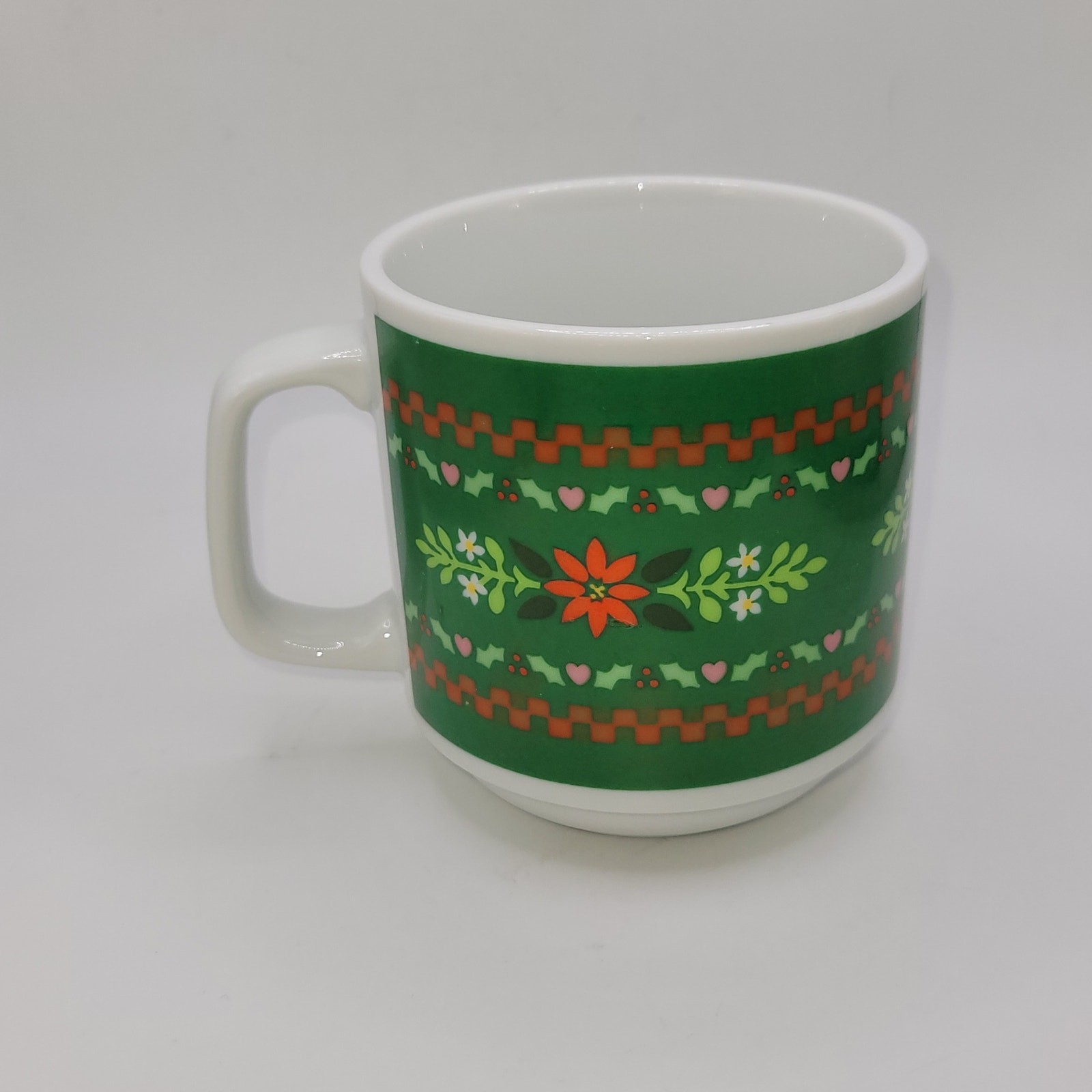 Green Christmas Mug ~ Holiday Home ~ Current Inc ~ Papel Japan
