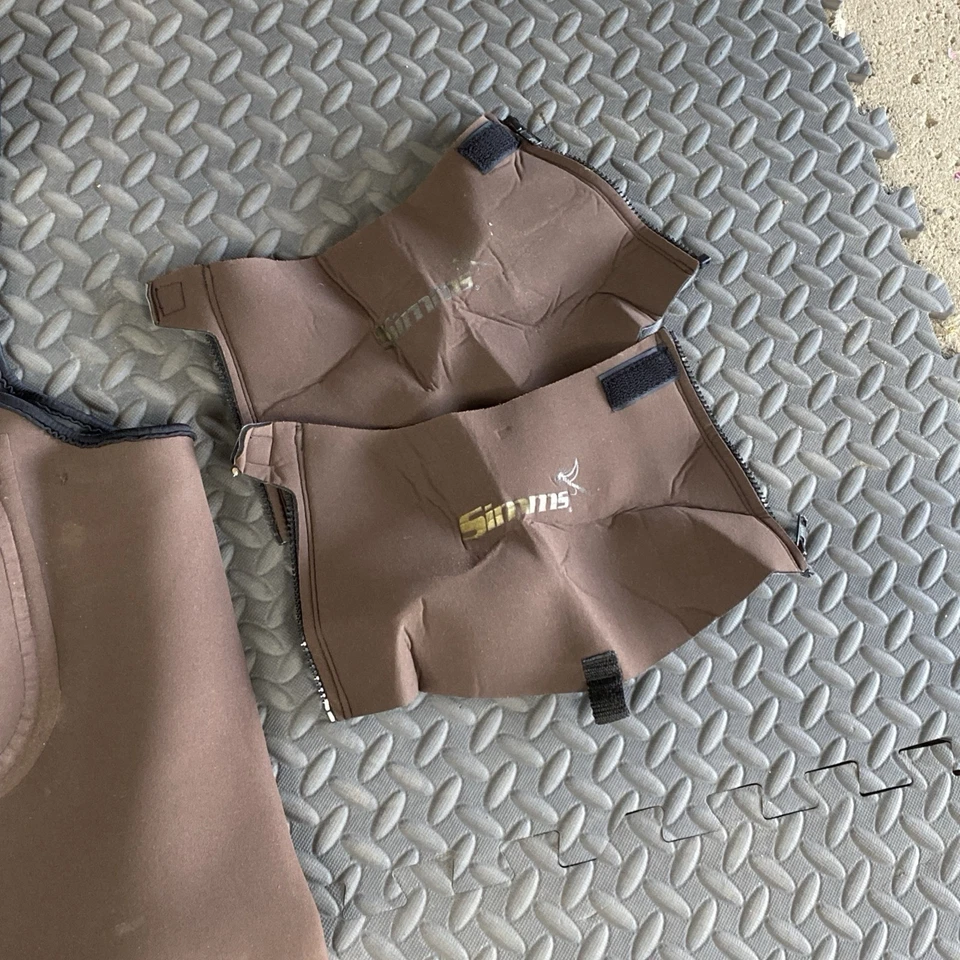 Simms Neoprene Stocking Foot Chest Waders Fly Fishing Made in USA Bib Overalls M - Image 4 of 4