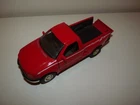 Maisto 1997 Ford F Series Pickup Truck in Red - 1:25