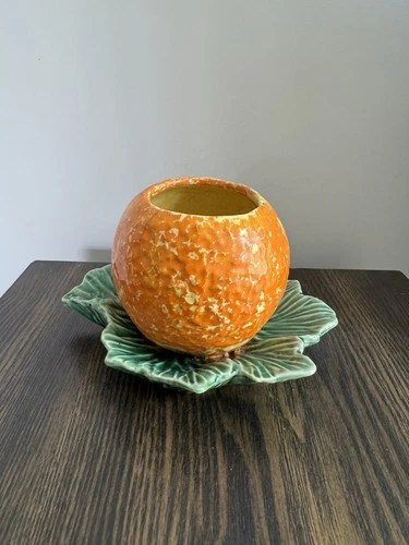 McCoy Orange-on-Leaf Planter