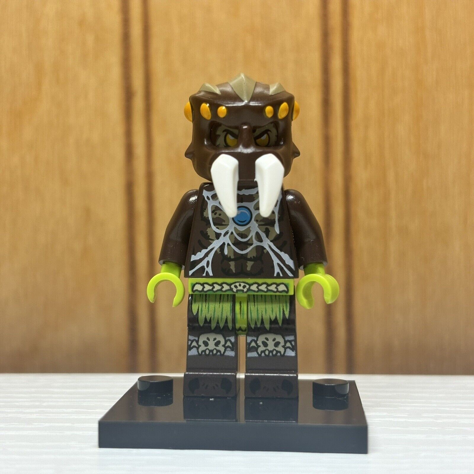LEGO Minifigure Sparratus loc053 Legends of Chima Animal Spider