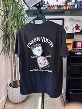 FRESH VIBES Happy Hour Black T-shirt Size Large