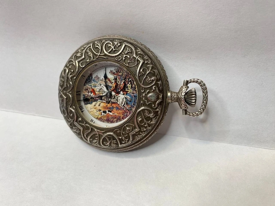 1982 Franklin Mint Huntsman Pocket Watch Swiss Hunting Scene Sterling Silver 925 - Image 2 of 4
