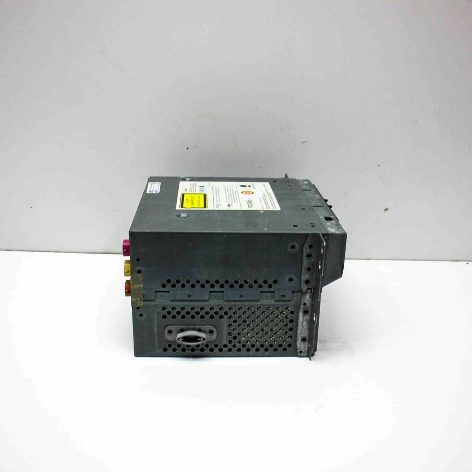 BMW 6 Gran Coupé F06 Reproductor de música sin GPS 9293397 4.4 Gasolina 330kw 30259125 Foto 2 de 4