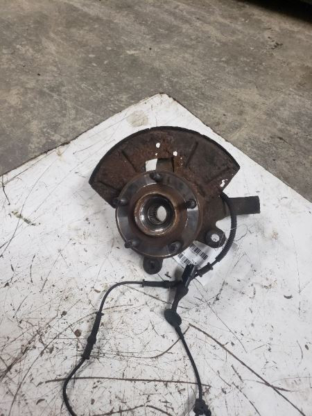 05-12 Ford Escape Right Front Spindle/Knuckle 441740 Replacement Part