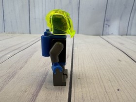 LEGO Space Insectoids Zotaxian Alien Minifigure Male sp021 Lieutenant Maverick